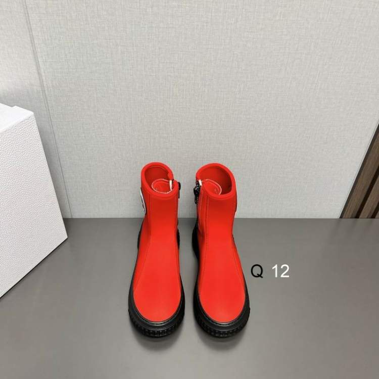 Picture of Dior Shoes _SKUDiorsz35-44J09073534